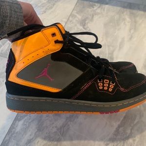 Nike Jordan - Kids size 4